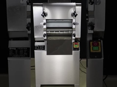 রমেন পাস্তার জন্য বেধ স্টেইনলেস স্টীল বাণিজ্যিক নুডল তৈরির মেশিন সামঞ্জস্য করুন